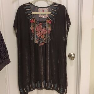 Johnny Was JWLA Grey Velvet Silk Embroider Tunic L